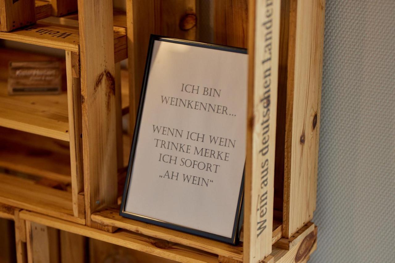 Moselhotel Weinhaus Simon 'Sauna'Restaurant'Eladesaeule 빈트리크 외부 사진