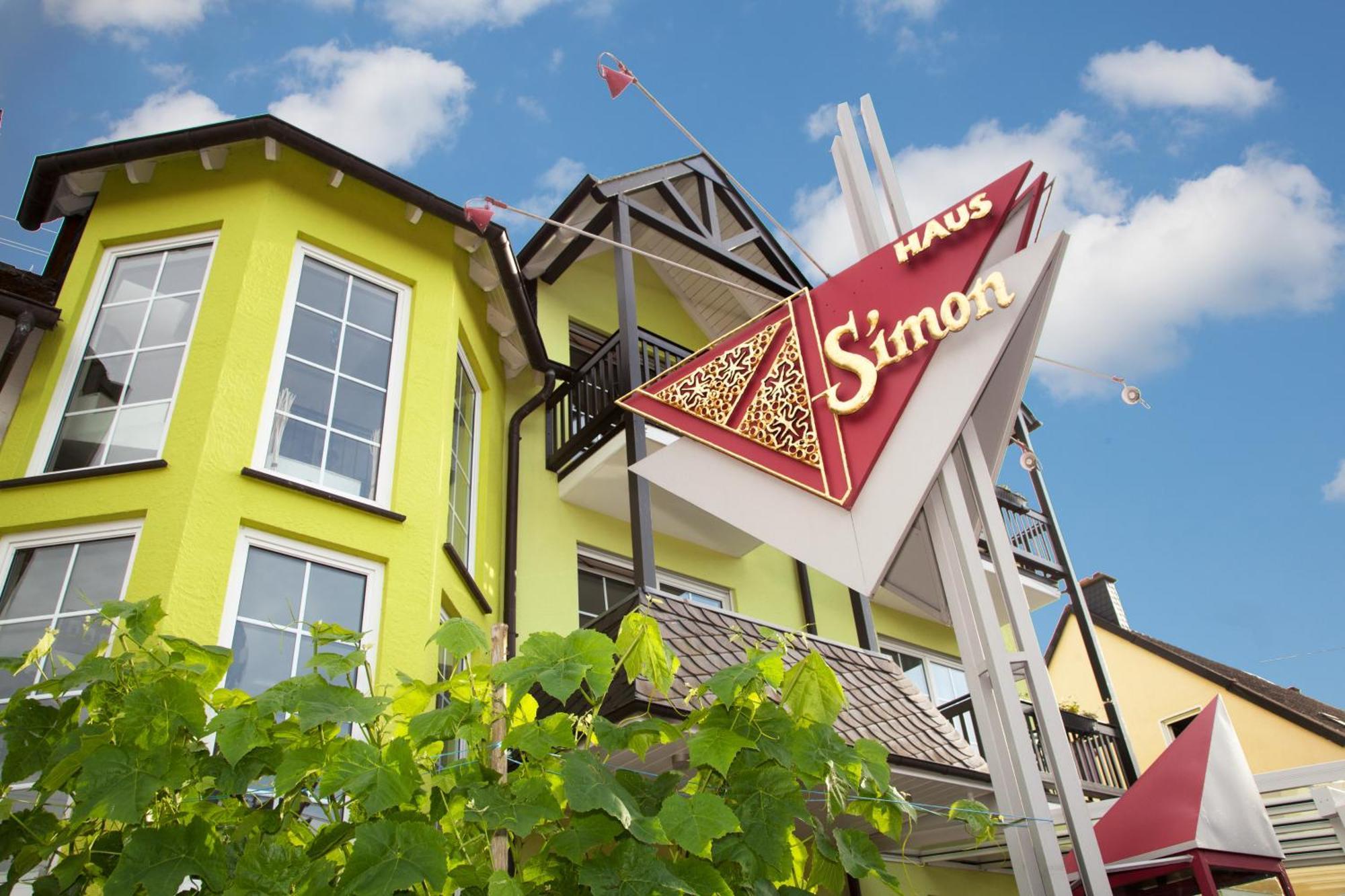 Moselhotel Weinhaus Simon 'Sauna'Restaurant'Eladesaeule 빈트리크 외부 사진